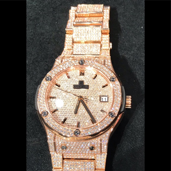 Profile Picture of Nick Snowling (@nicksnowling) on Poshmark