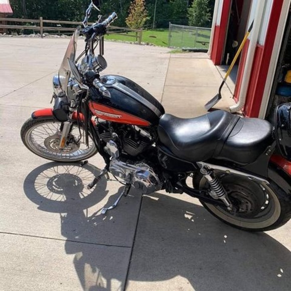 Profile Picture of Bill Steele (@billsteele) on Poshmark