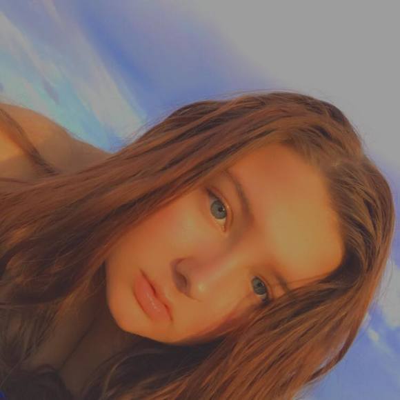 Profile Picture of Abby Timmreck (@abbytimmreck) on Poshmark