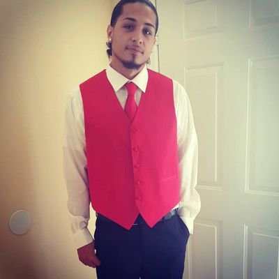 Profile Picture of Craig (@Craig__Gonzalez) on Twitter