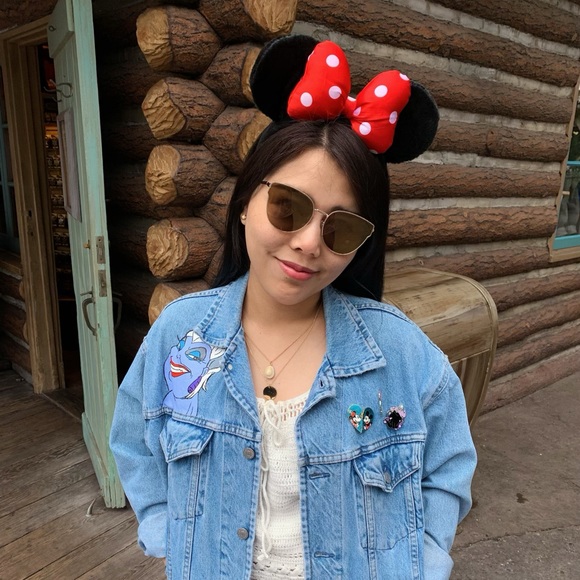 Profile Picture of Kim Promkod (@haniikimmii) on Poshmark