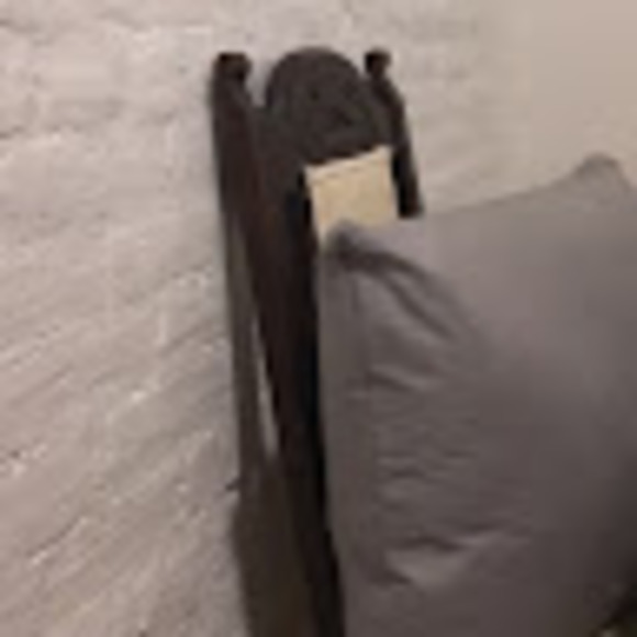 Profile Picture of Elizabeth Prydatka (@eprydatka) on Poshmark