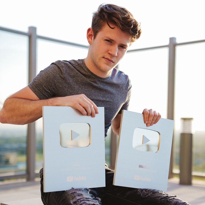 Profile Picture of Caleb Boxx (@calebboxxofficial) on Tiktok