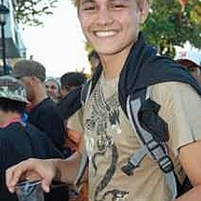 Profile Picture of David LaRoe (@DavidLaRoe) on Twitter