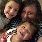 Profile Picture of Janet Levinson (@auntiejlev) on Instagram