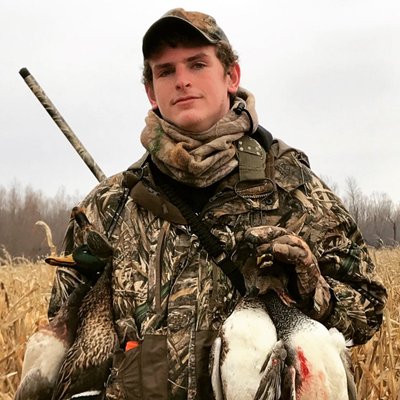 Profile Picture of Grant (@GrantHutcheson) on Twitter