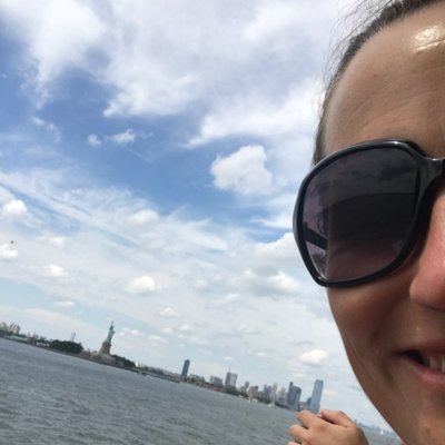 Profile Picture of April Allen (@coach_sisk) on Twitter