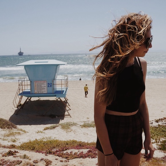 Profile Picture of Olivia Mcleese (@liv23) on Poshmark