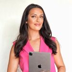 Profile Picture of PERRENET EVA - VIDÉASTE ET COMMUNICANTE (@perrenet_eva) on Instagram