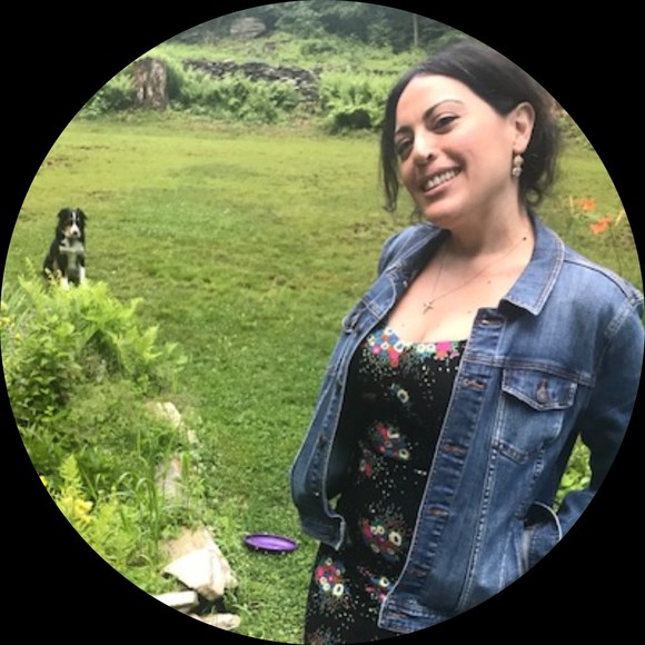 Profile Picture of Carmen Romaldini (@carmenjenn1) on Poshmark