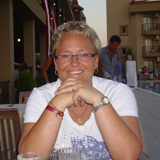 Profile Picture of Heidi Drees (@heidi.drees.9) on Facebook