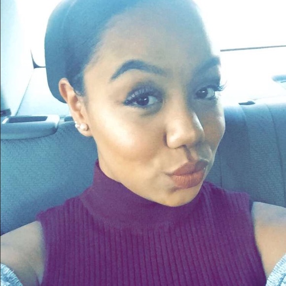 Profile Picture of Jazzmin Lasane (@jazzygee21) on Poshmark