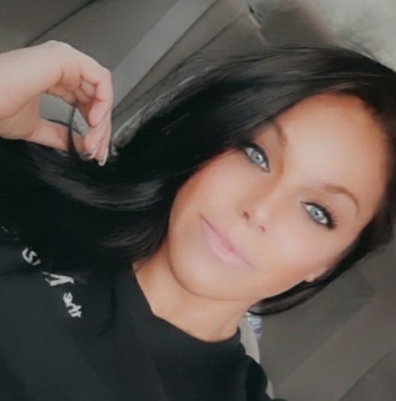 Profile Picture of Jessica r Priesner (@jpriesner) on Poshmark