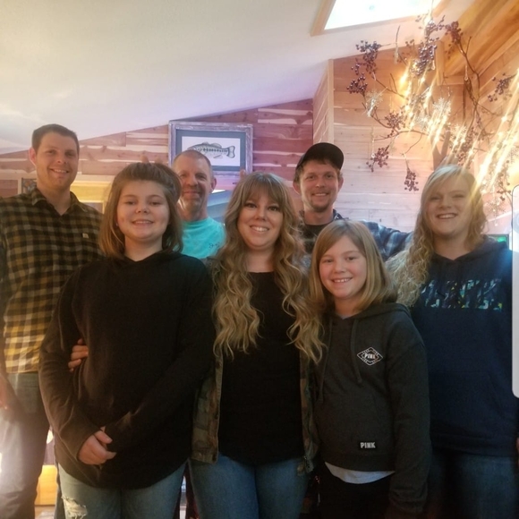 Profile Picture of Rhonda Essert (@rooroo_1969) on Poshmark