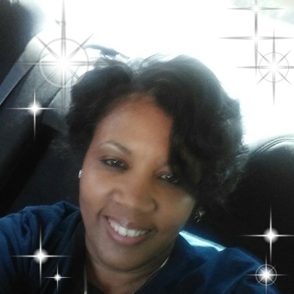 Profile Picture of Cherrie Funchess edwards (@cherrie_f) on Poshmark