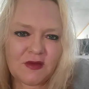 Profile Picture of Tia Marie Freitag (@tiamariefreitag) on Tiktok