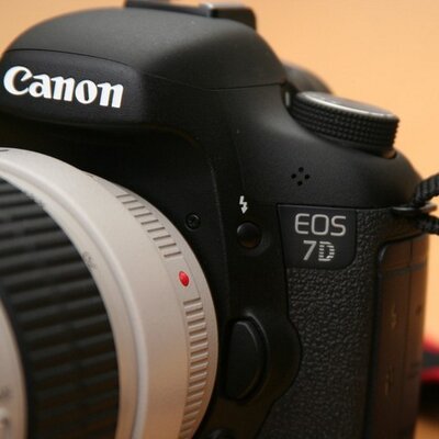 Profile Picture of Amanda & Ben Corley (@MiaGPhotography) on Twitter