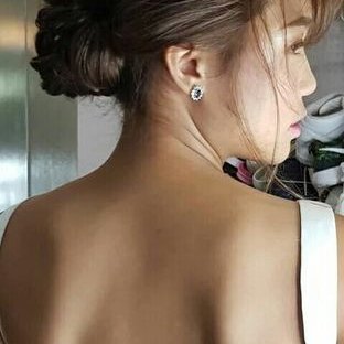 Profile Picture of I  💟ME (@AnnAling9) on Twitter