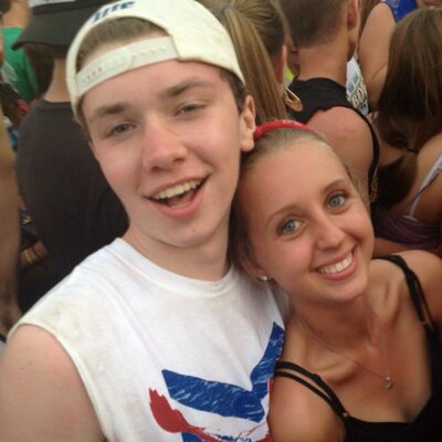 Profile Picture of Not Brian Hetzel (@thebirdmanIU) on Twitter