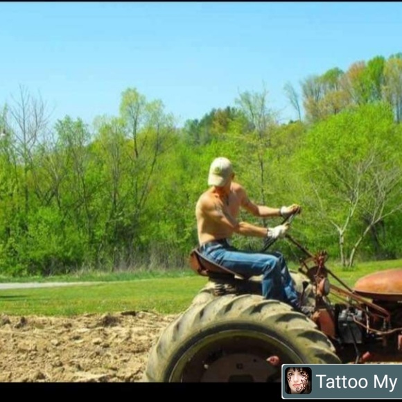 Profile Picture of Chet Grant (@chetgrant) on Poshmark