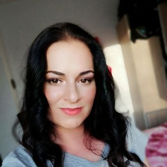 Profile Picture of Mira Stevanovic (@MiraStevanovic2) on Twitter