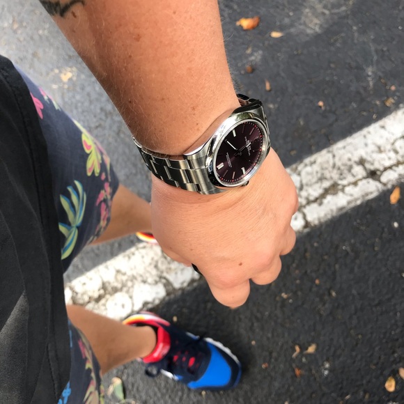 Profile Picture of Christopher Guy (@elsinc) on Poshmark