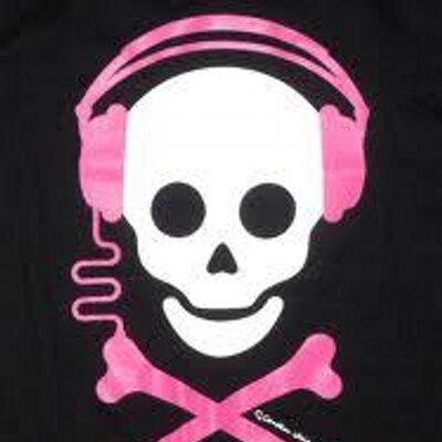 Profile Picture of Maria Eduarda Teles (@dudinha_zic) on Twitter