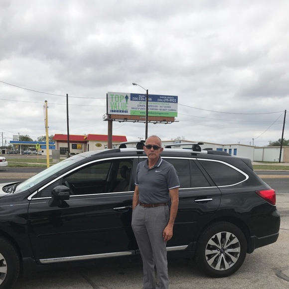 Profile Picture of Jose Carcano (@customer_first) on Poshmark