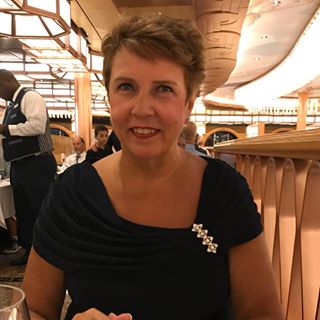 Profile Picture of Georgene Morrell Zyla (@jeaniezyla) on Facebook