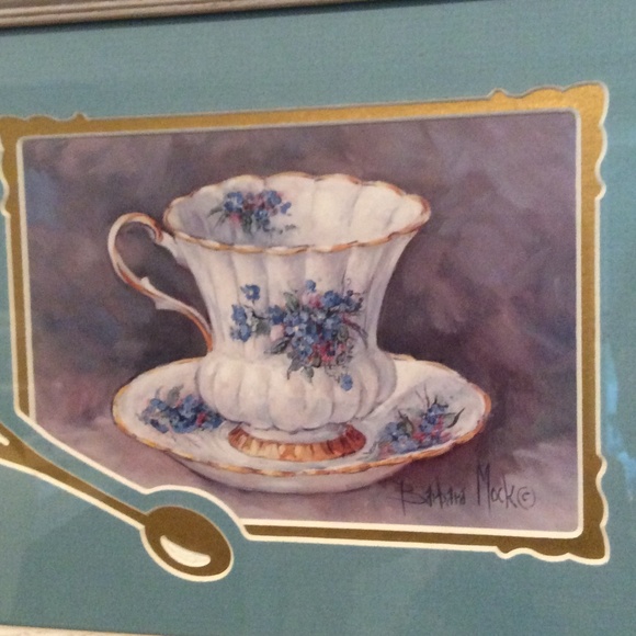 Profile Picture of Eileea Wojtecki (@eileea) on Poshmark