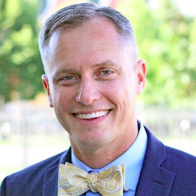 Profile Picture of David Swanson (@davidswanson) on Twitter