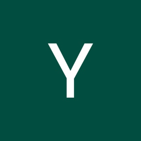 Profile Picture of Yolanda Cantú (@cantuyolanda745) on Poshmark