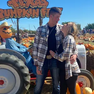 Profile Picture of A113y0opzv2 (@sethbarnthouse) on Tiktok