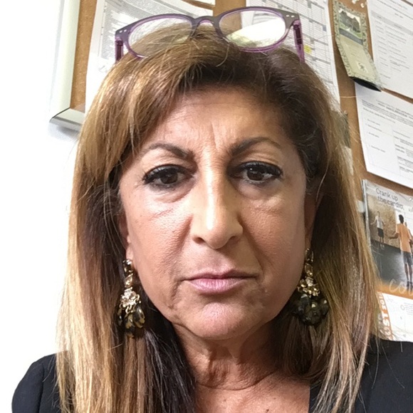 Profile Picture of Nancy Scheetz (@nancyscheetz) on Poshmark