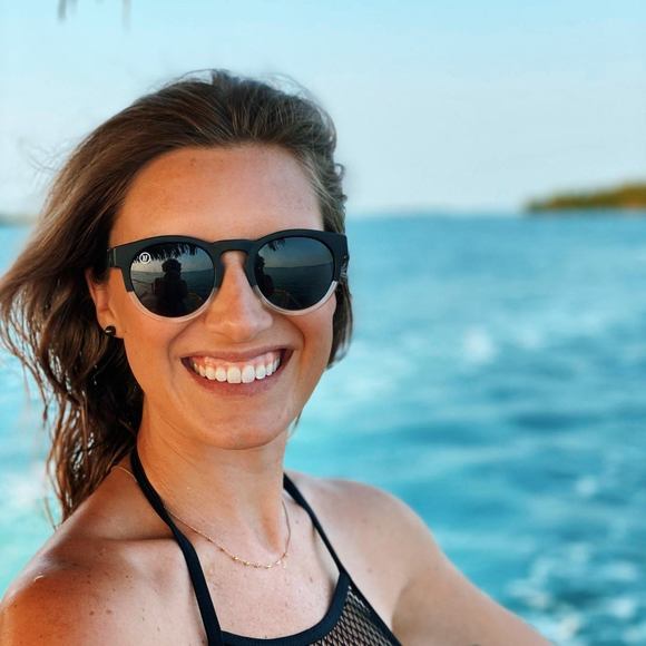 Profile Picture of Jenna Pritchett (@jen2290) on Poshmark