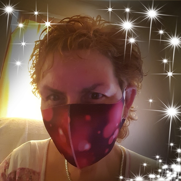 Profile Picture of Lucy Vance (@lucyvance) on Poshmark