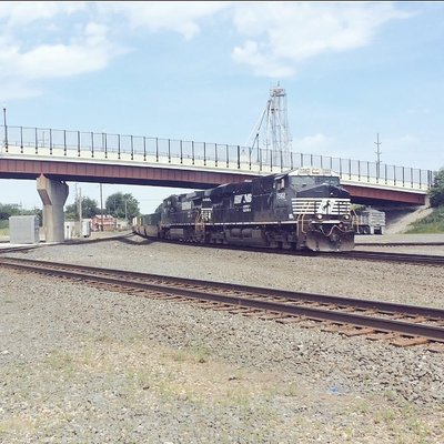 Profile Picture of Patrick Considine (@patrickrailfan) on Twitter
