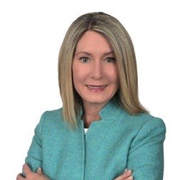 Profile Picture of Kelli Tomasulo (@KelliSellsNOVA) on Twitter