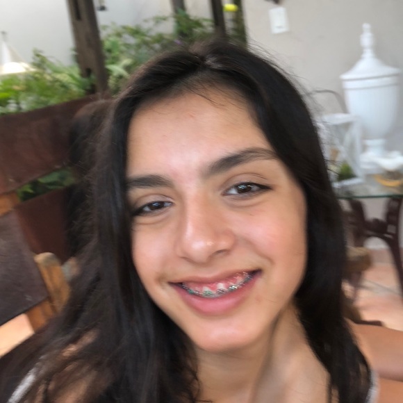 Profile Picture of Luis ivan Navas (@navasluis) on Poshmark