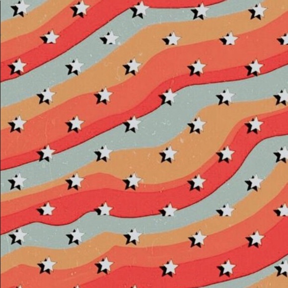 Profile Picture of Addie Ichola (@addie35) on Poshmark