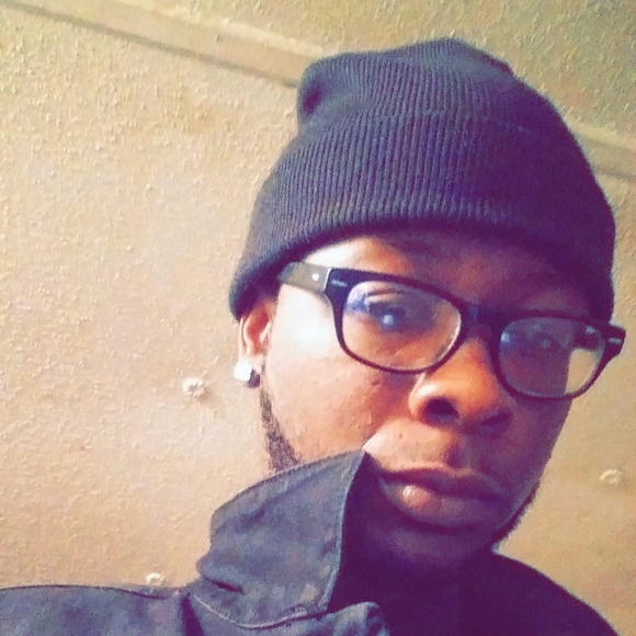 Profile Picture of Donte Barnes (@dontebarnes30) on Poshmark