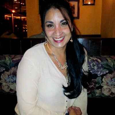 Profile Picture of Alicia Marroquin (@@AliceMarr) on Twitter