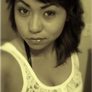 Profile Picture of Jade Castaing (@beejadedk3u) on Myspace