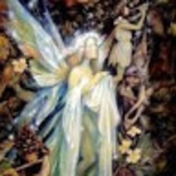 Profile Picture of Flora c. Batts (@floralia00) on Poshmark