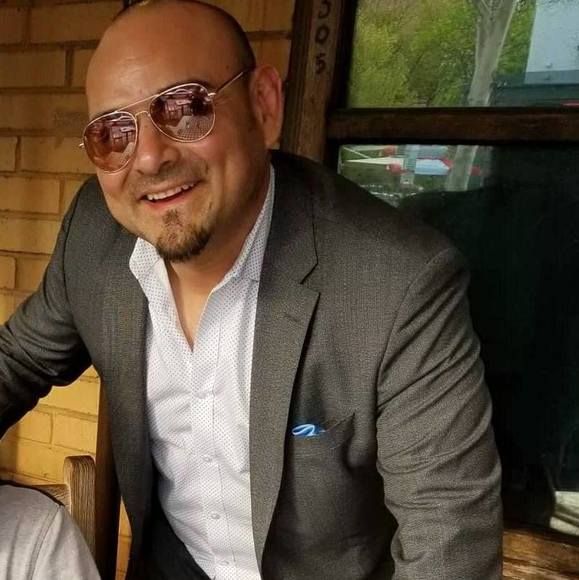 Profile Picture of Ivan Navas (@inavas2556) on Poshmark