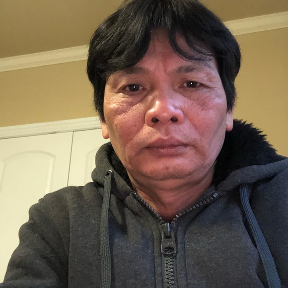 Profile Picture of Tùng Vũ (@vtung7093) on Poshmark