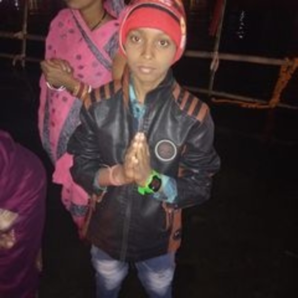 Profile Picture of Chandan Singh (@chandansingh891) on Poshmark