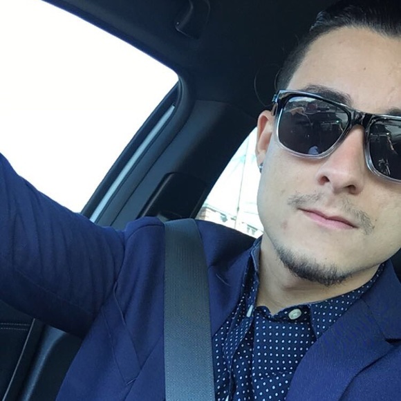 Profile Picture of Joao paulo Goncalves (@jpgoncalves58) on Poshmark