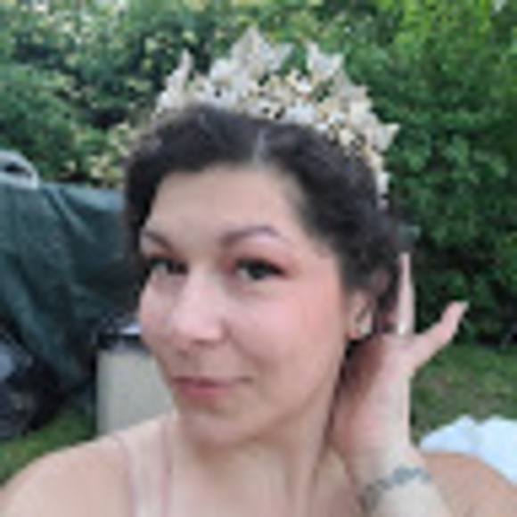 Profile Picture of Dachelle Palazzolo (@dachellep) on Poshmark