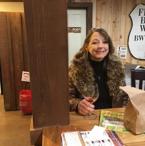 Profile Picture of Tammy Pearce-campbell (@tammybrake46) on Poshmark